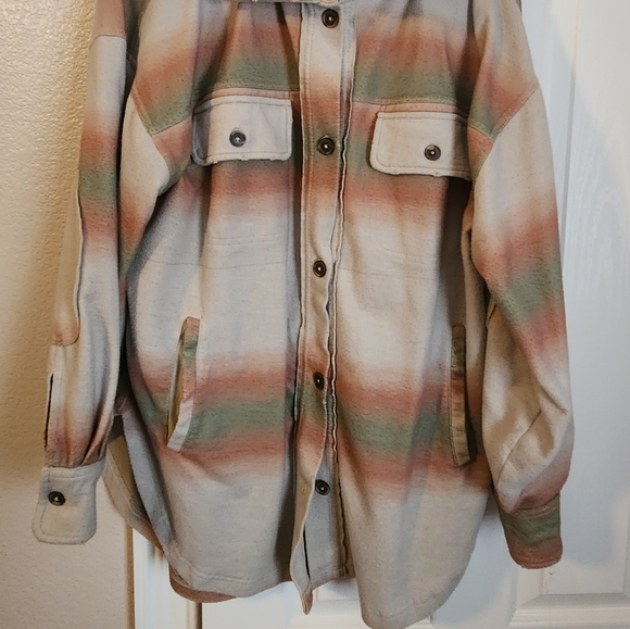 FREE PEOPLE Ruby Omber Shacket - Picture 2 of 4